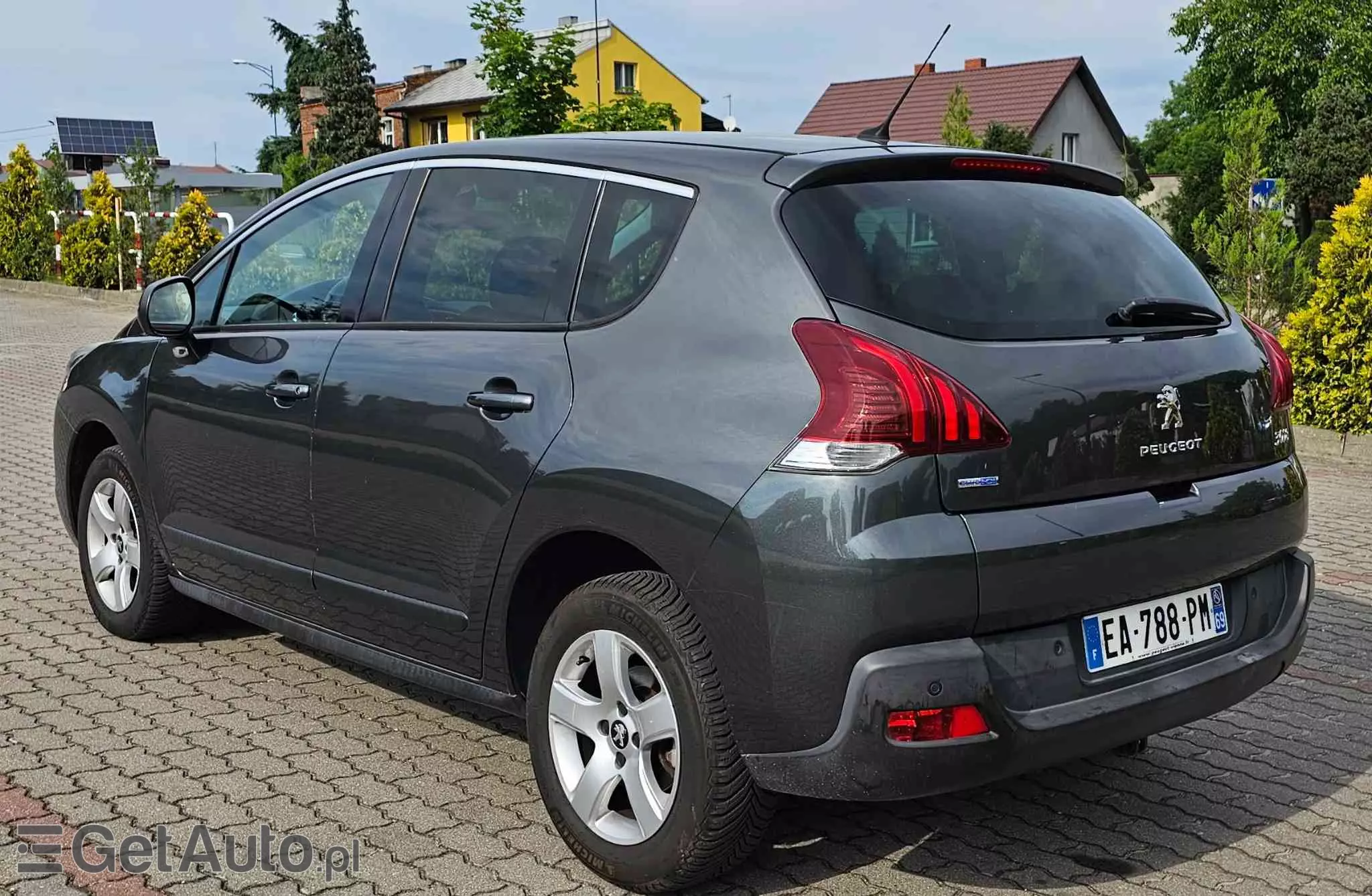 PEUGEOT 3008 2.0 BlueHDi Allure