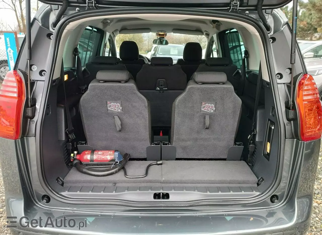 PEUGEOT 5008 1.6 Active 7os