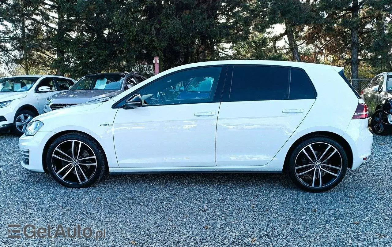 VOLKSWAGEN Golf VII 2.0 TDI BMT GTD DSG