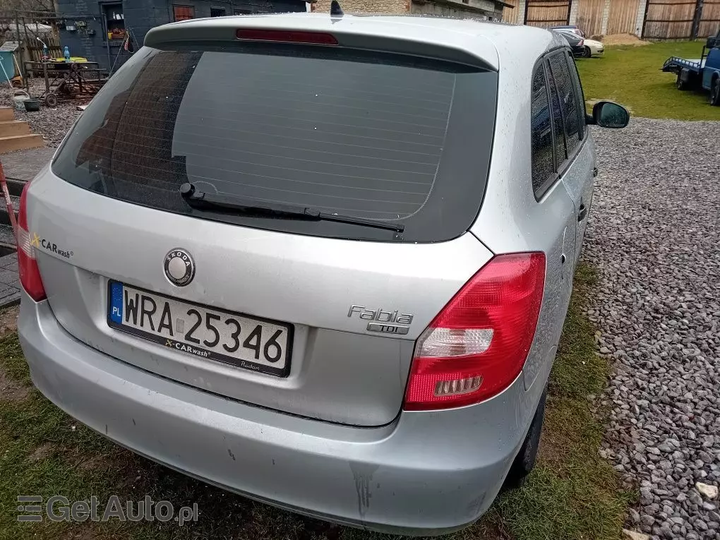 SKODA Fabia 