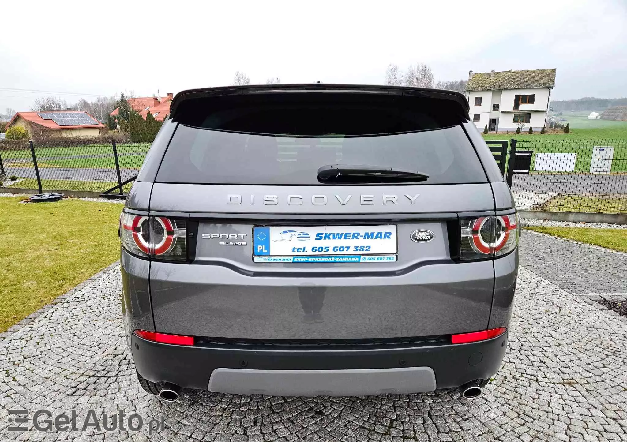 LAND ROVER Discovery Sport 2.2 TD4 SE