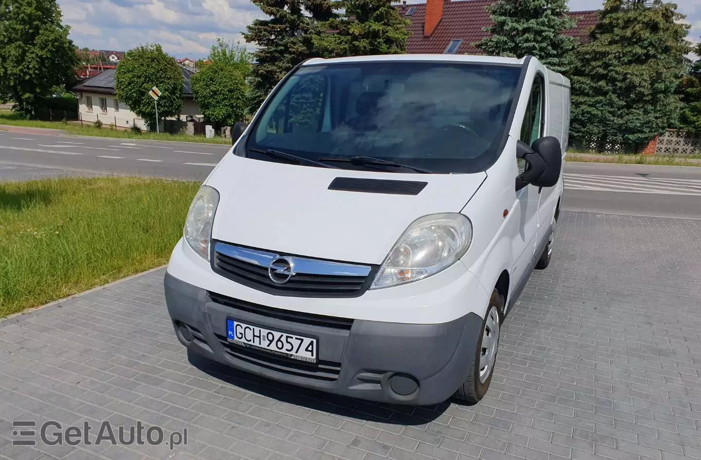 OPEL VIVARO 