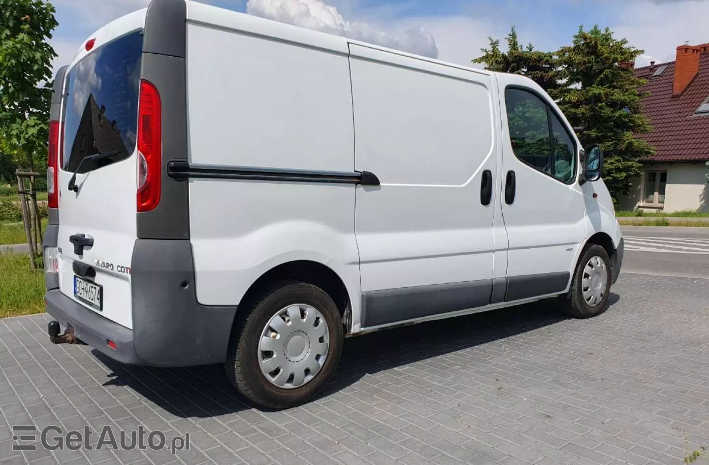 OPEL VIVARO 