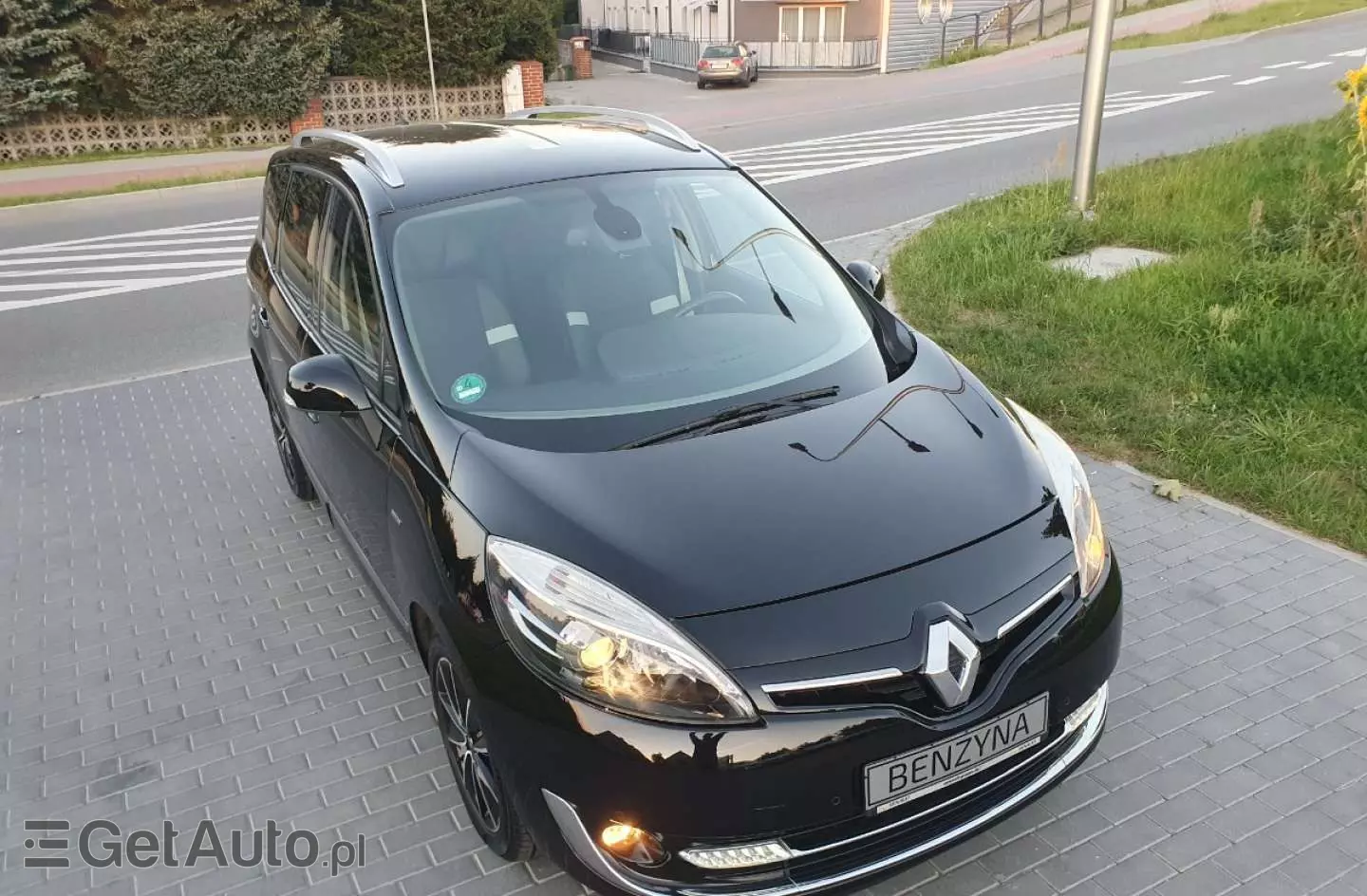 RENAULT Grand Scenic 