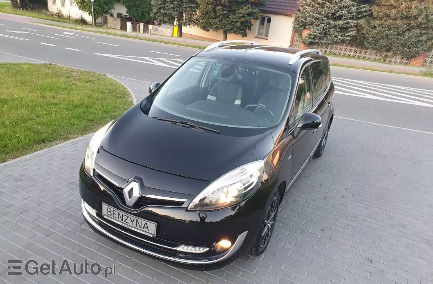 RENAULT Grand Scenic 