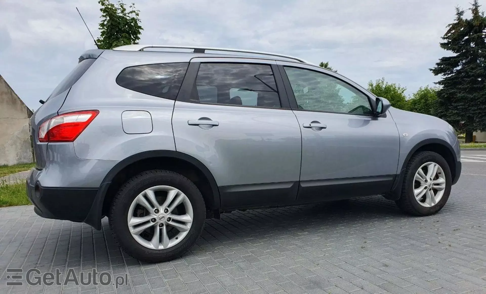 NISSAN Qashqai+2 