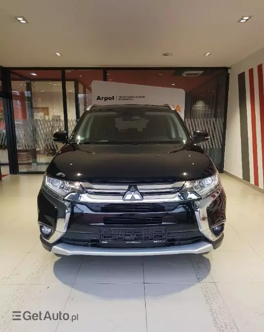 MITSUBISHI Outlander 2.0 Invite + 2WD