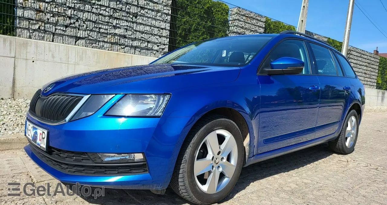 SKODA Octavia 1.5 TSI ACT Ambition