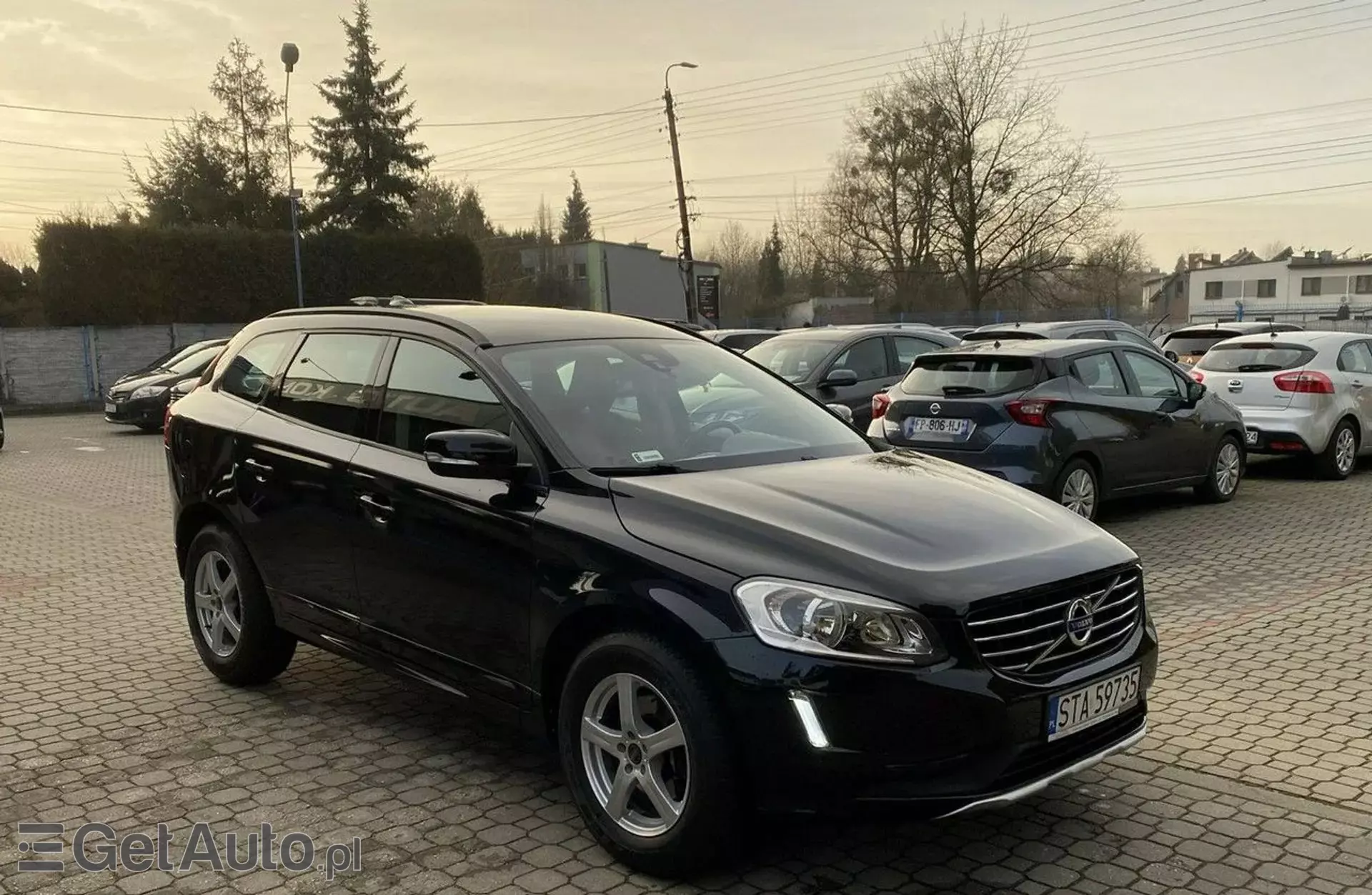 VOLVO XC60 