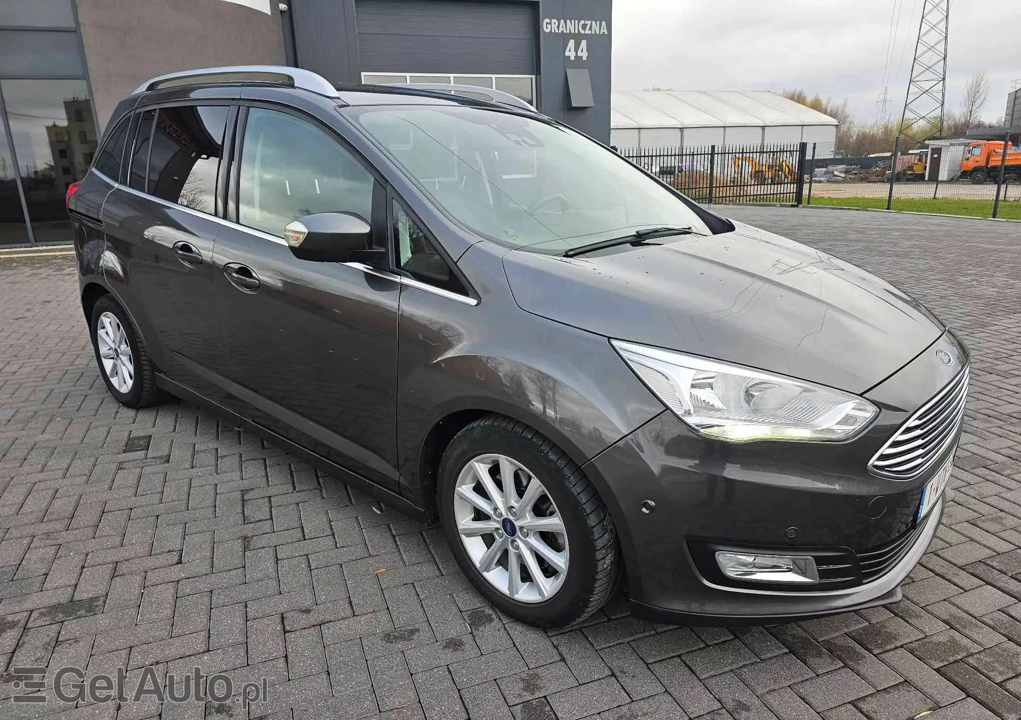 FORD Grand C-MAX 1.5 TDCi Start-Stopp-System Titanium