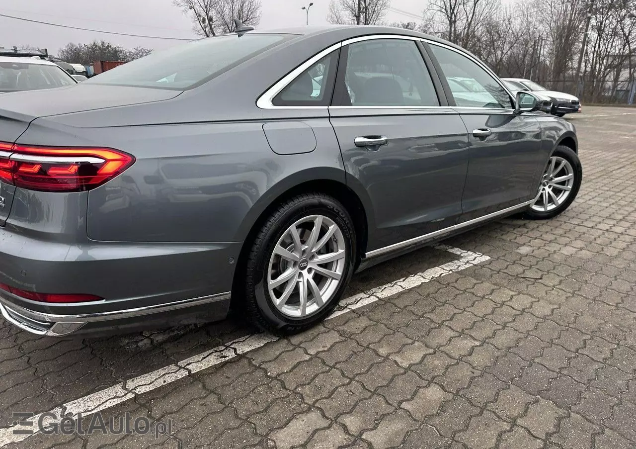 AUDI A8 50 TDI quattro tiptronic