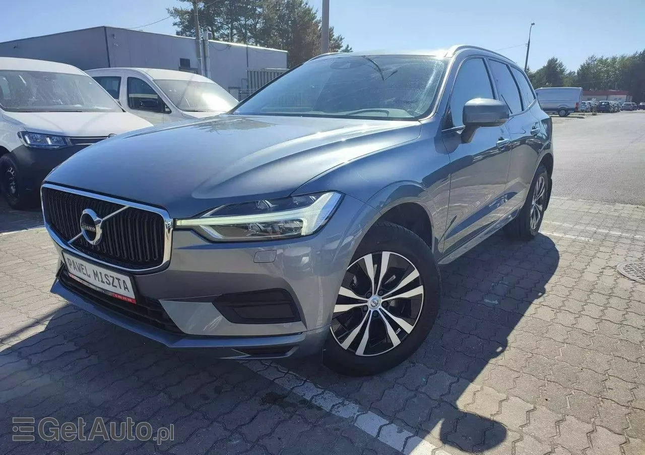 VOLVO XC 60 T5 AWD Geartronic Momentum