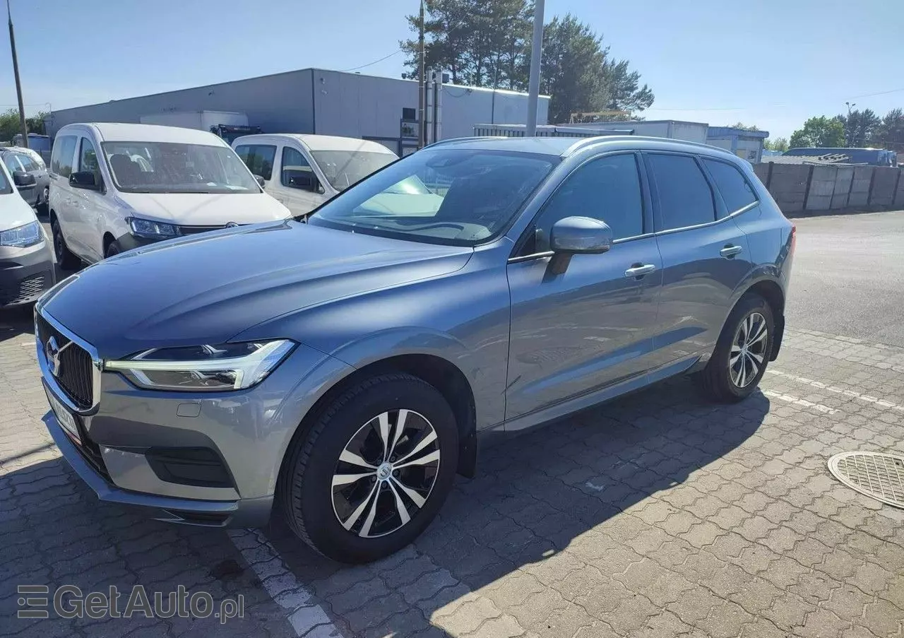 VOLVO XC 60 T5 AWD Geartronic Momentum