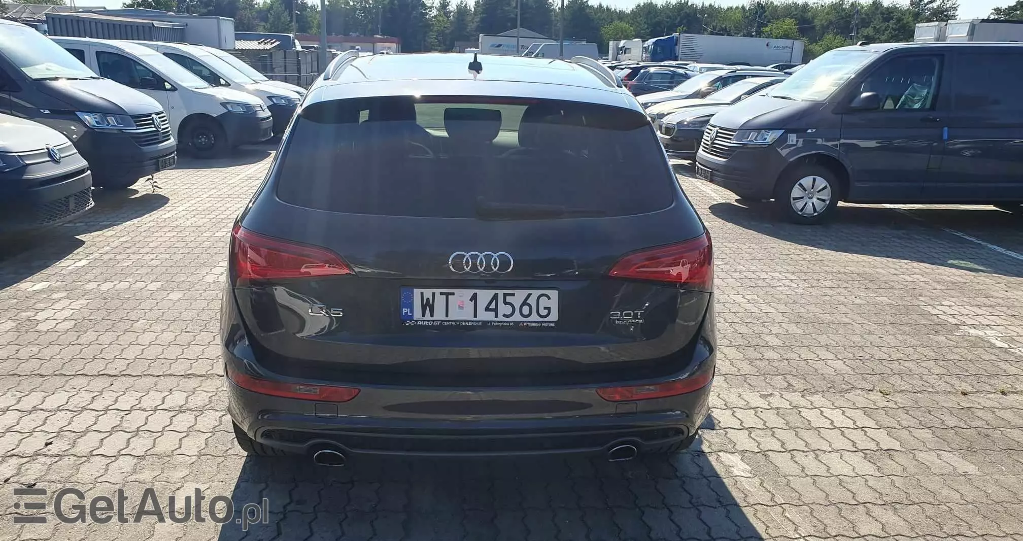 AUDI Q5 