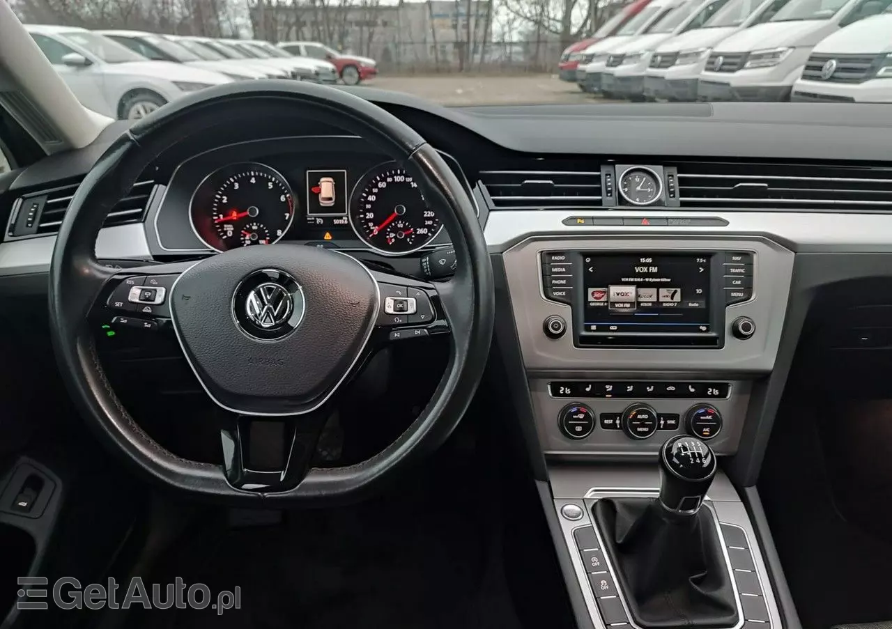 VOLKSWAGEN Passat 1.8 TSI BMT Comfortline