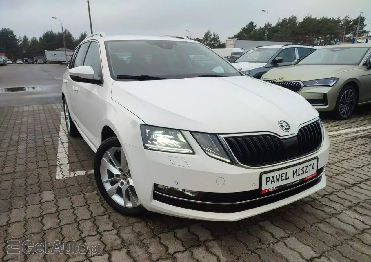 SKODA Octavia 2.0 TDI 4x4 DSG Style