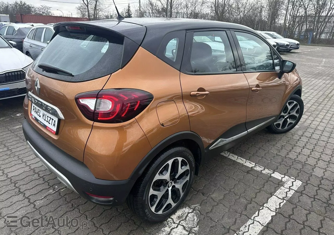 RENAULT Captur 