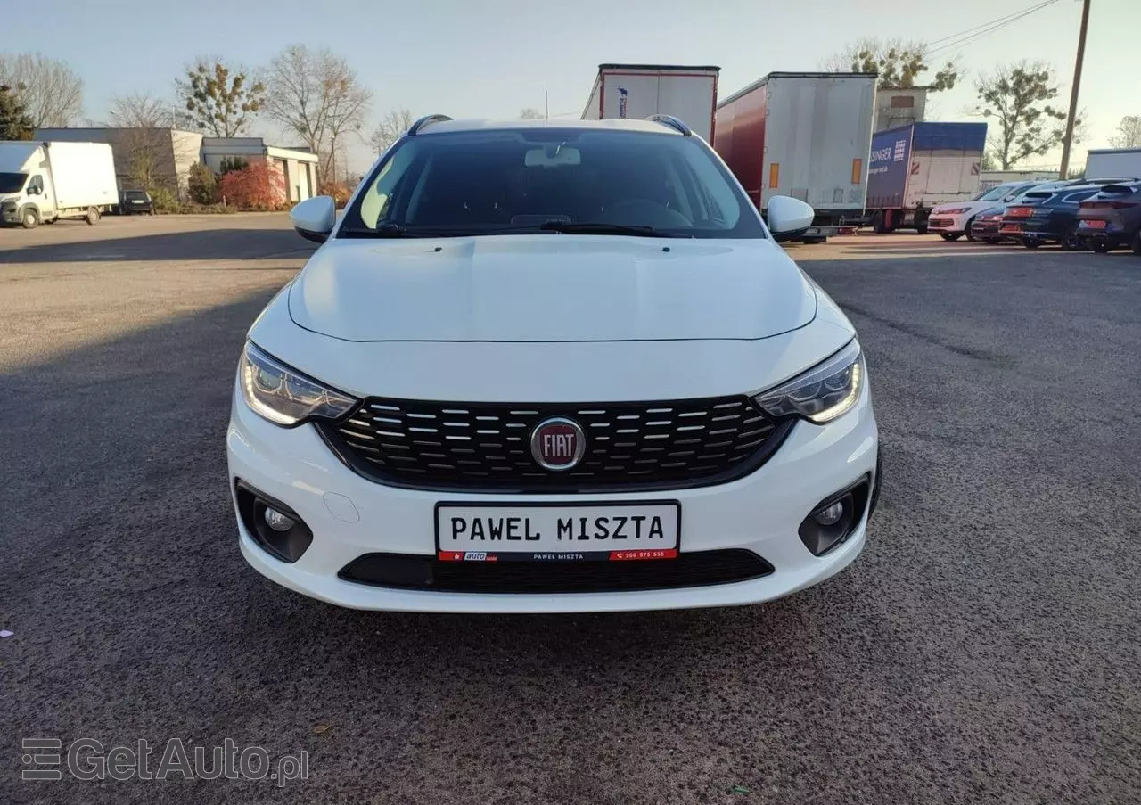 FIAT Tipo 1.6 E-Torq 16v Lounge