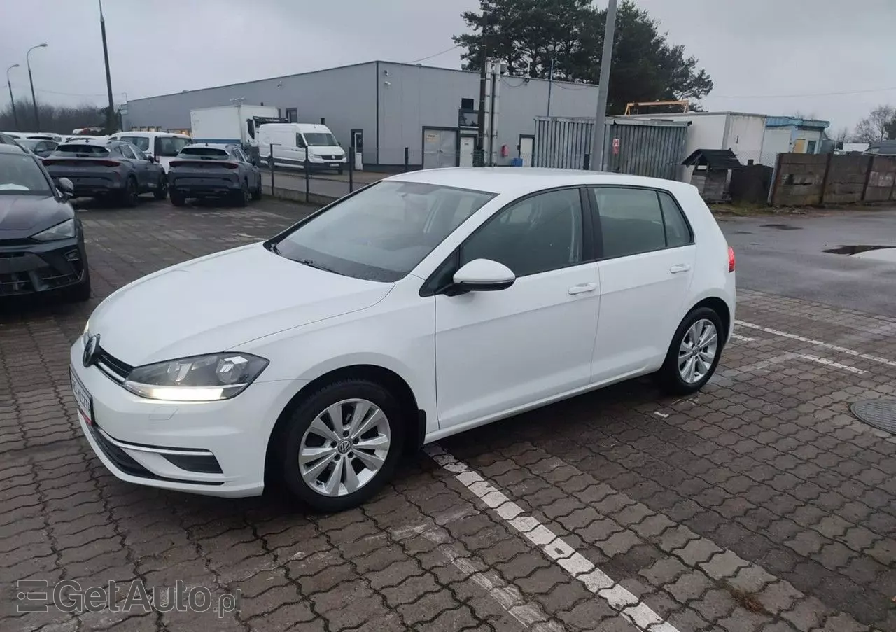 VOLKSWAGEN Golf VII 1.0 TSI BMT Comfortline