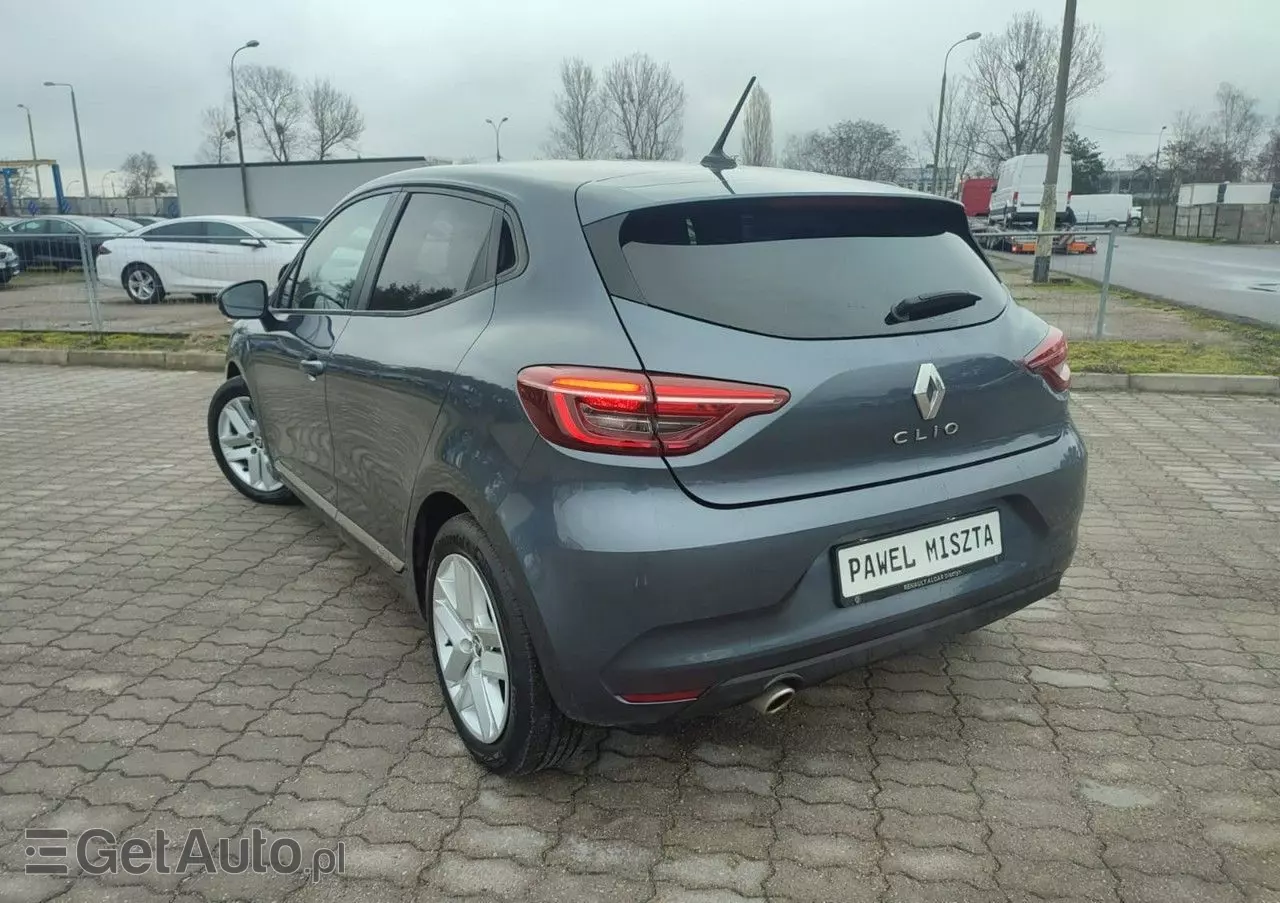 RENAULT Clio 