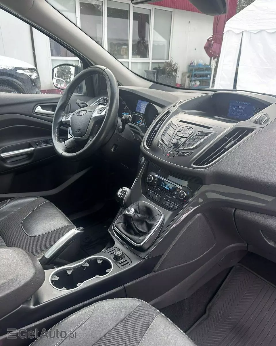 FORD Kuga 2.0 TDCi Titanium FWD