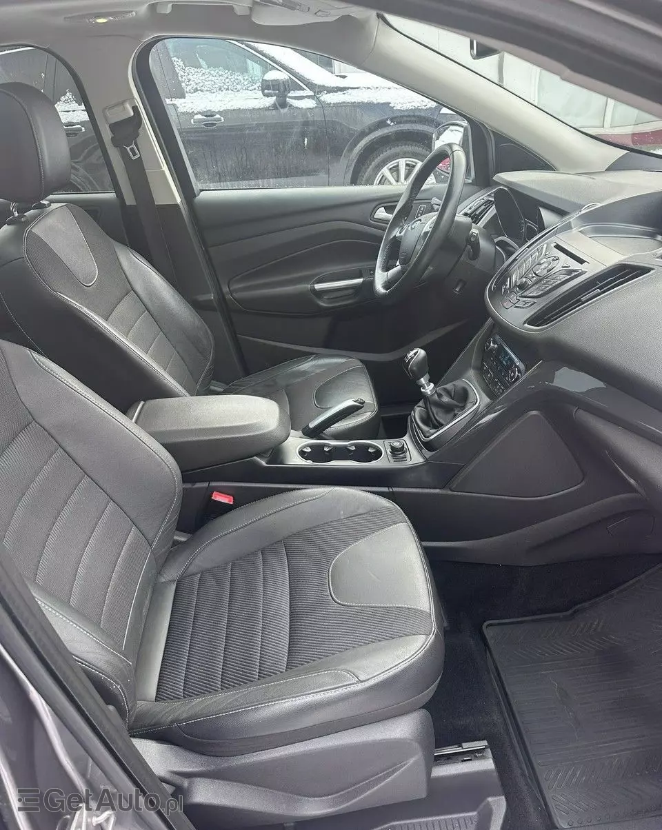 FORD Kuga 2.0 TDCi Titanium FWD