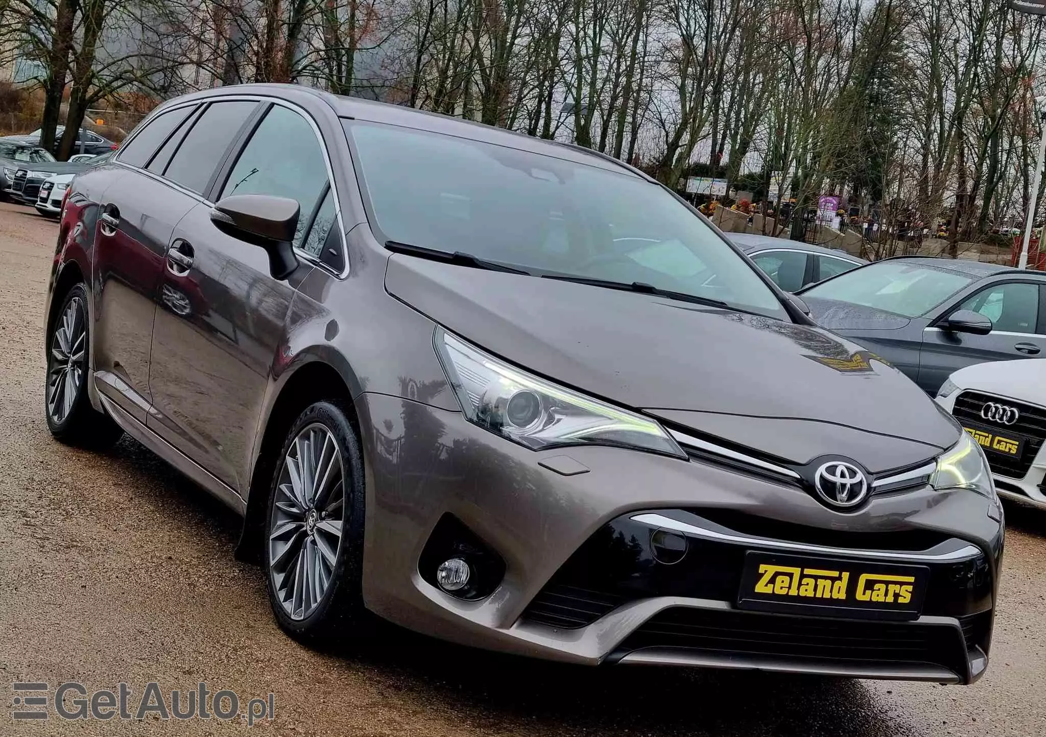 TOYOTA Avensis 1.8 Premium MS