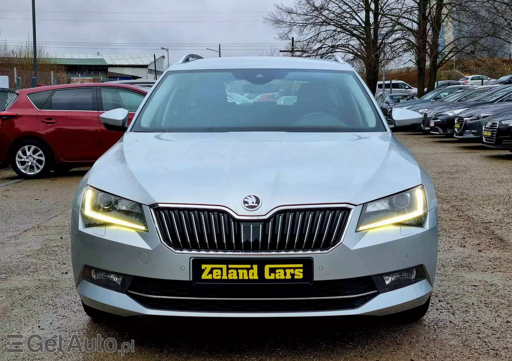 SKODA Superb 2.0 TDI DSG Style