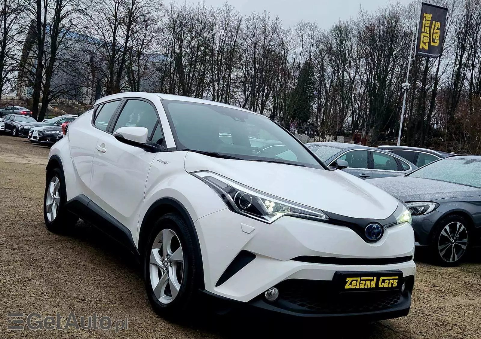 TOYOTA C-HR 1.8 Hybrid Premium