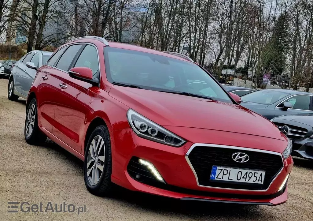 HYUNDAI I30 Fastback 1.6 CRDI Premium DCT