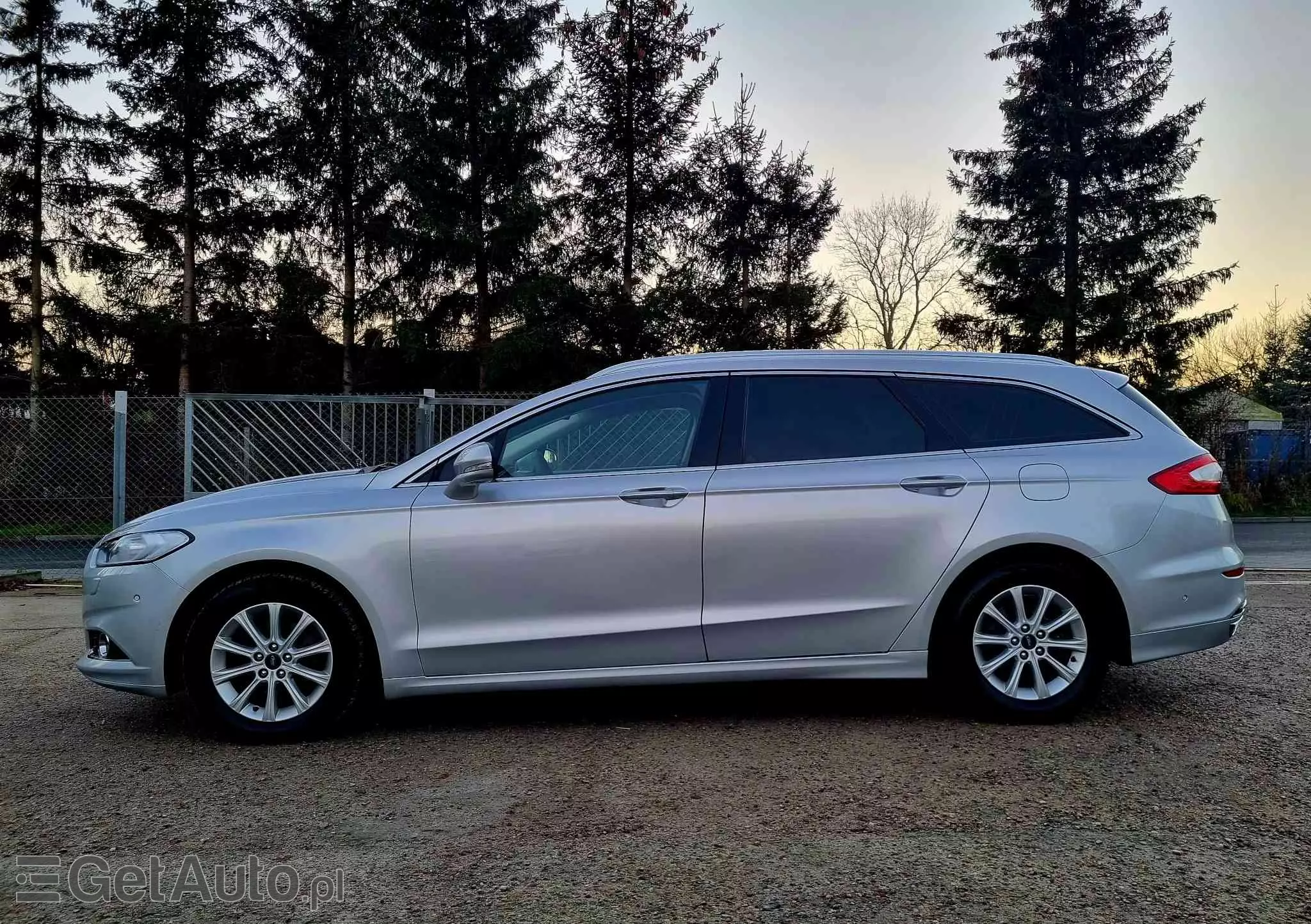 FORD Mondeo 2.0 TDCi Titanium PowerShift