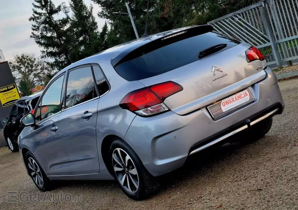 CITROËN C4 BlueHDi 100 Selection