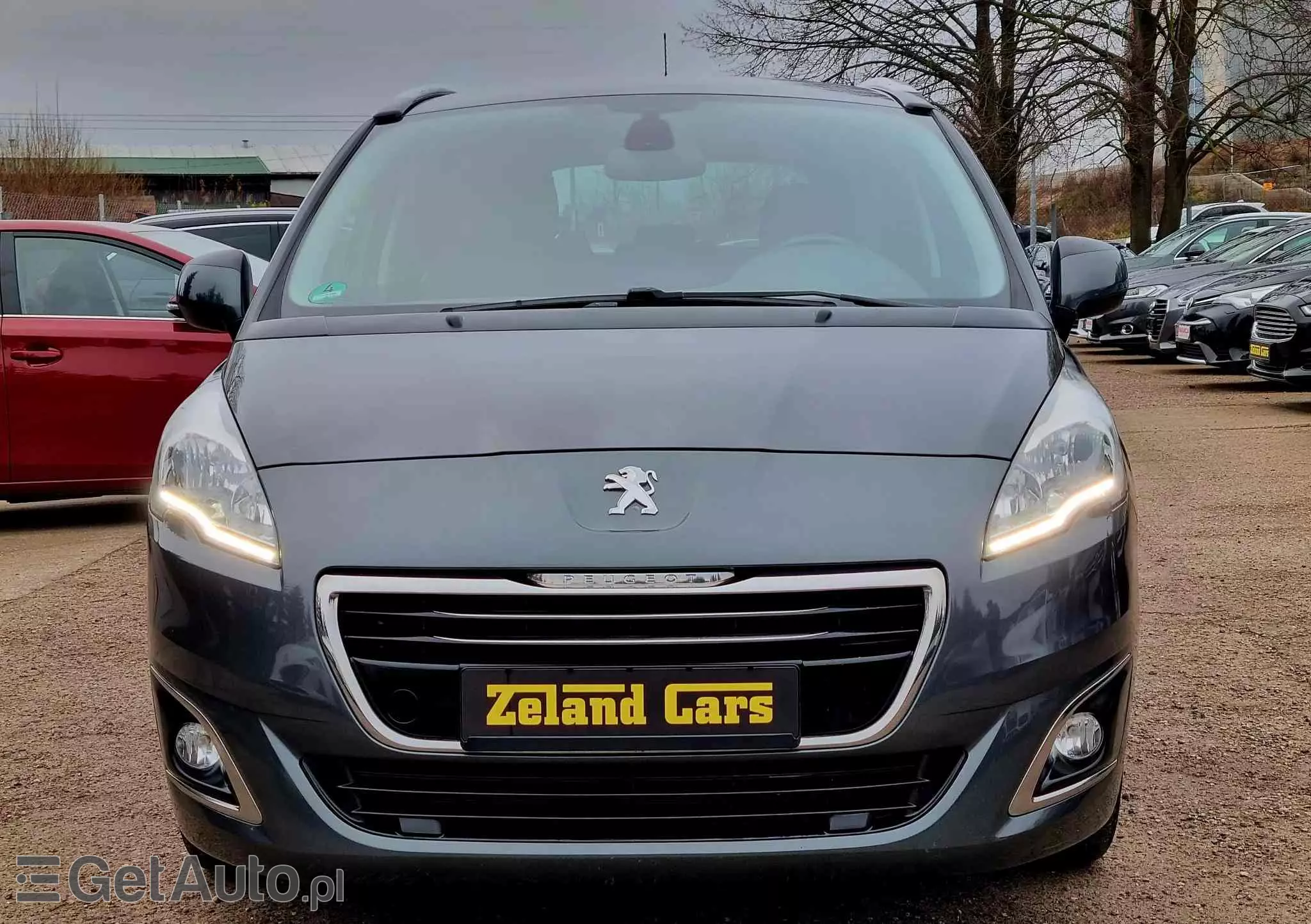 PEUGEOT 5008 1.6 BlueHDi Active 7os