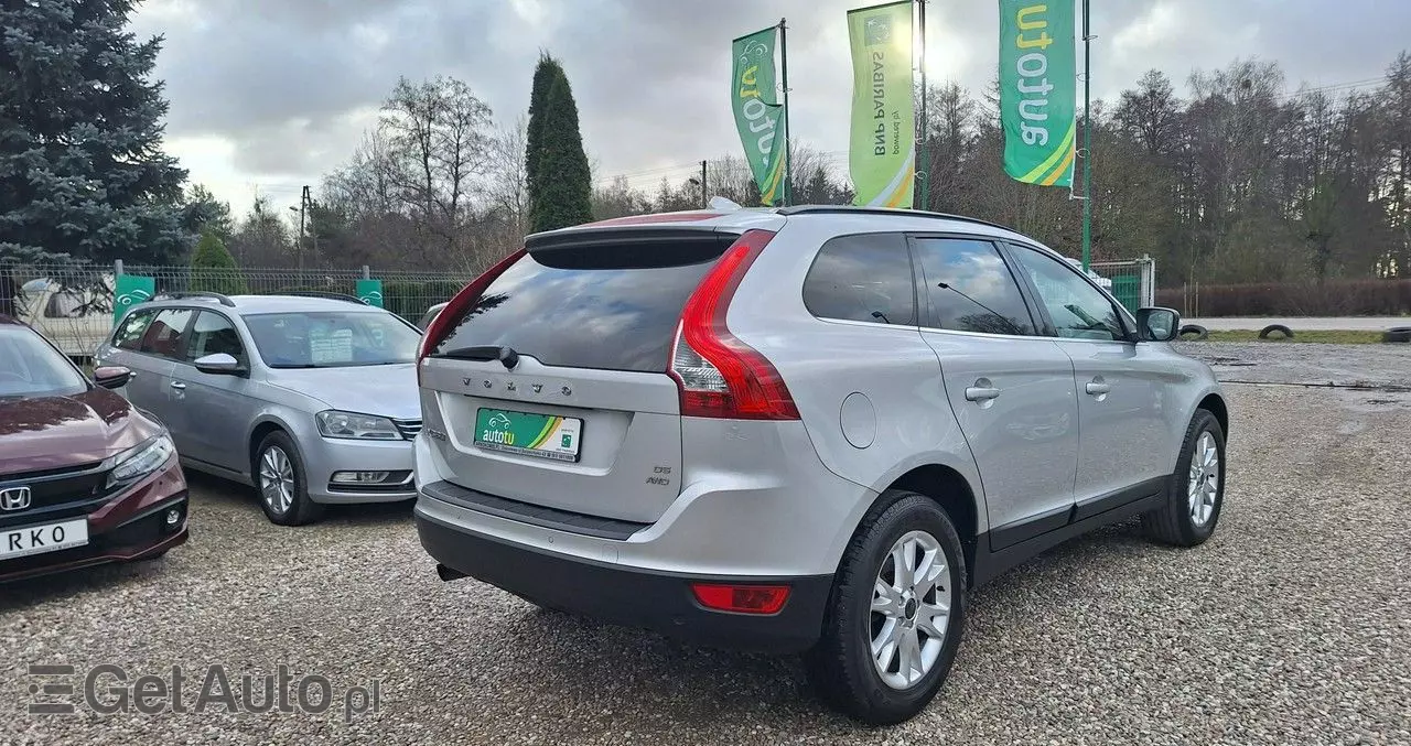 VOLVO XC 60 D5 AWD Kinetic