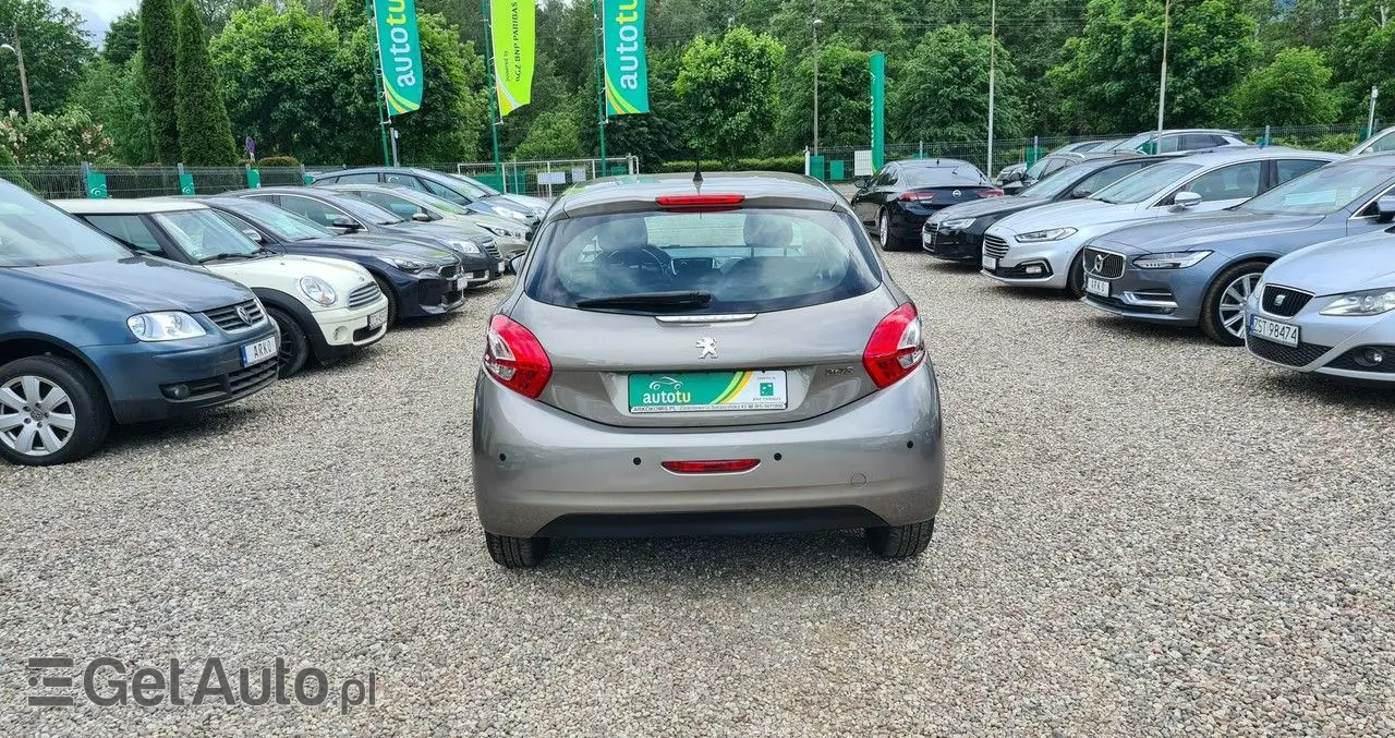 PEUGEOT 208 1.4 VTi Allure