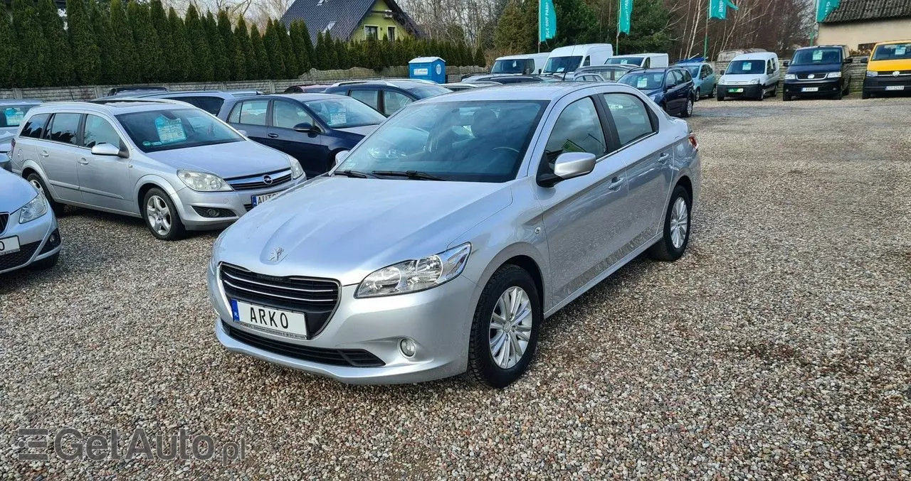 PEUGEOT 301 1.6 HDi Access