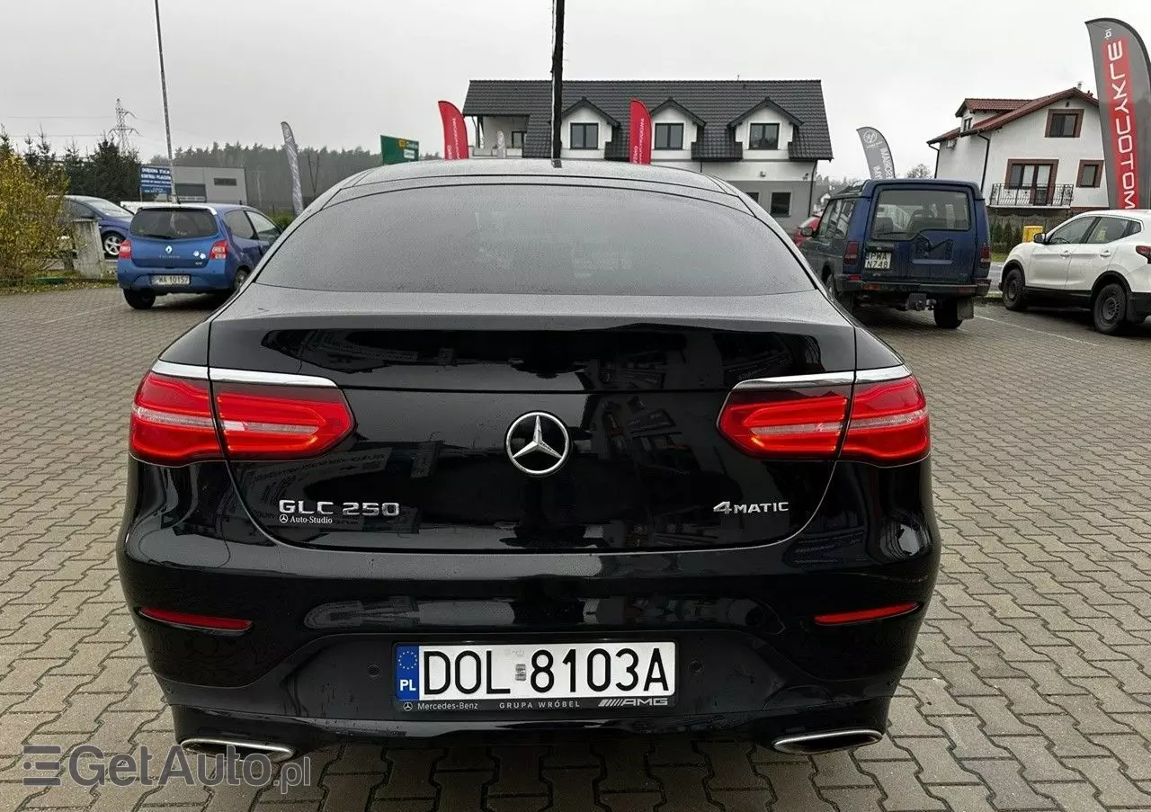 MERCEDES-BENZ GLC 