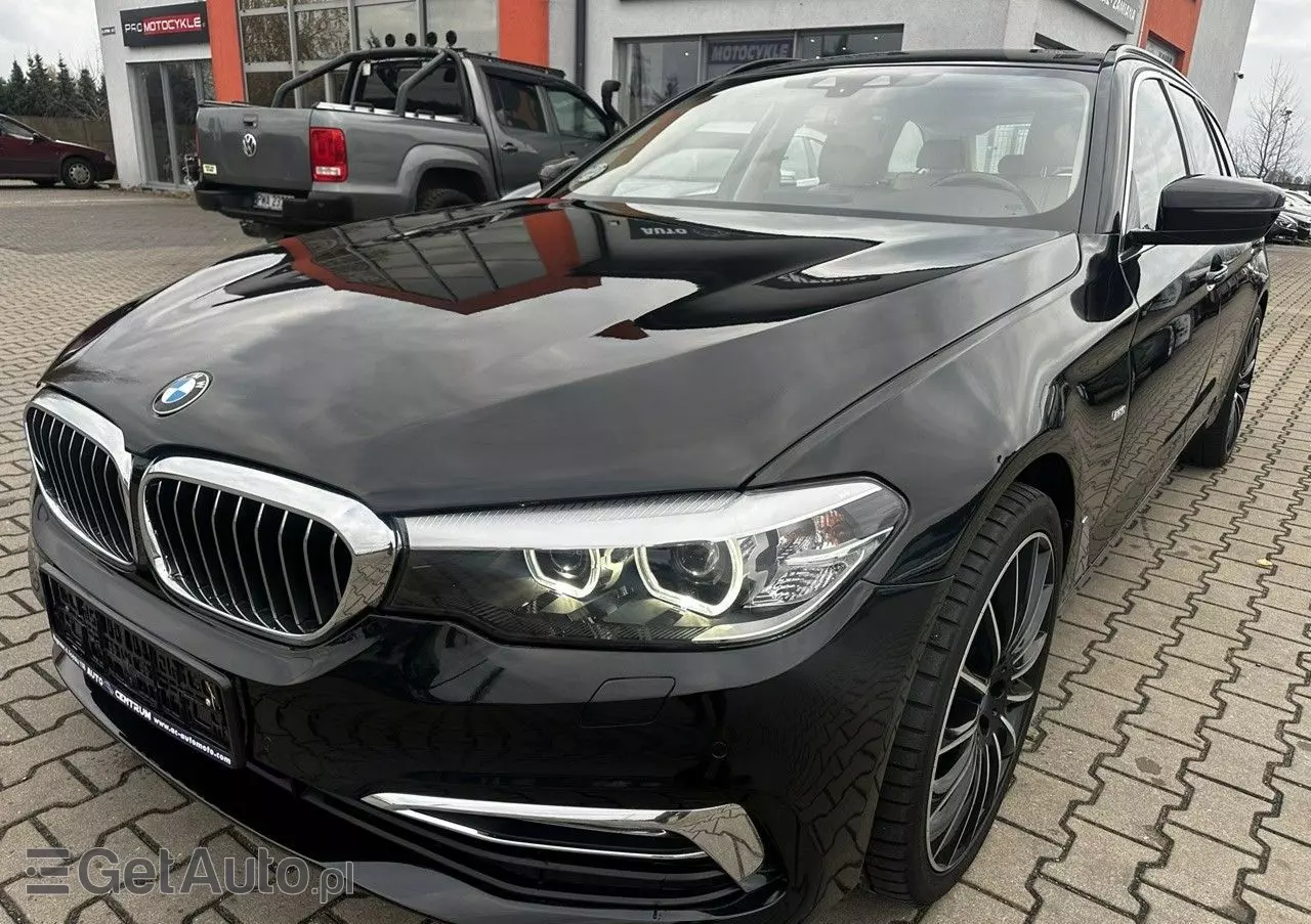 BMW Seria 5 530d Touring Luxury Line