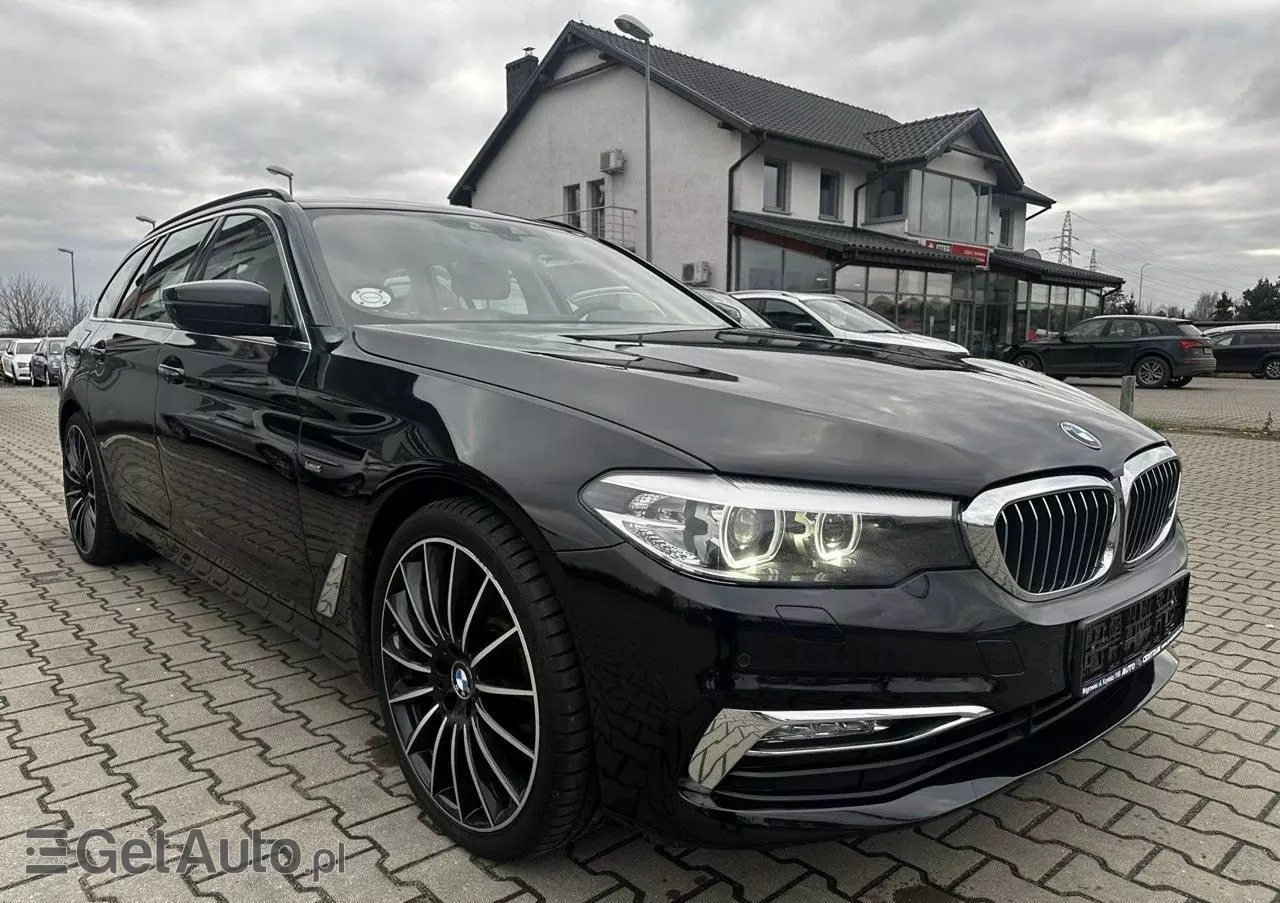 BMW Seria 5 530d Touring Luxury Line