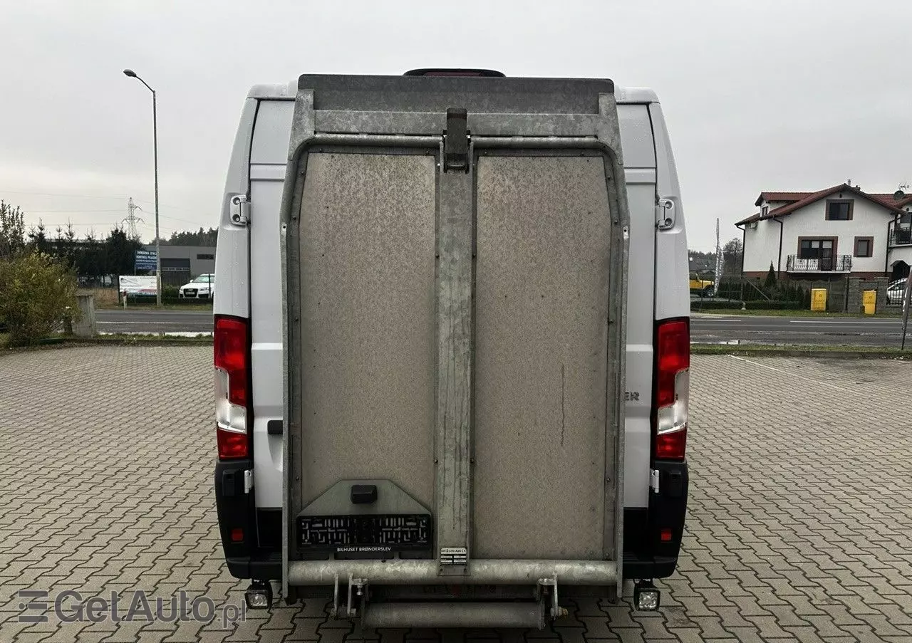 PEUGEOT Boxer 