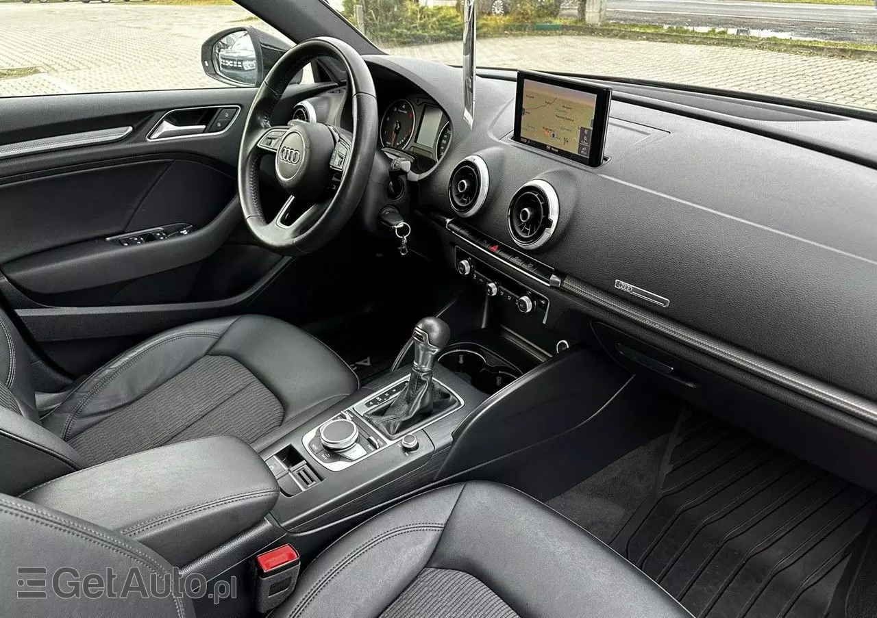 AUDI A3 30 TDI Limousine S tronic