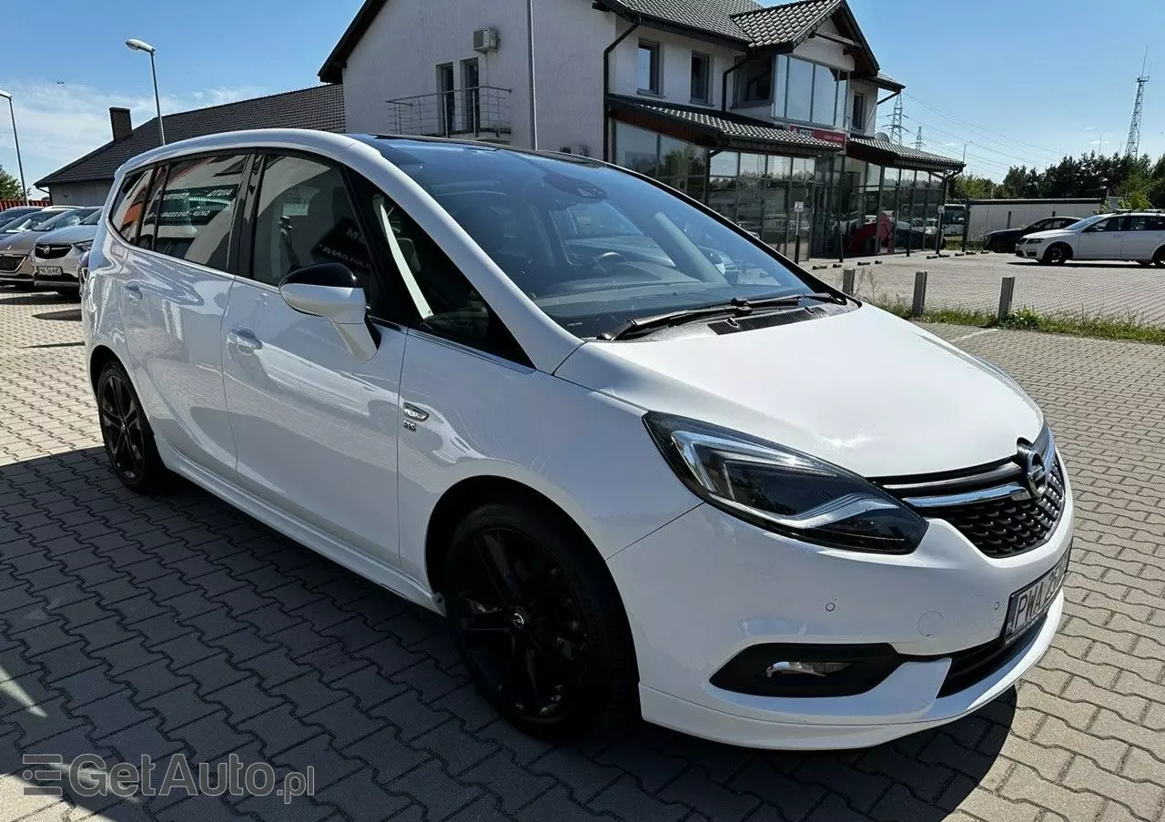 OPEL Zafira 