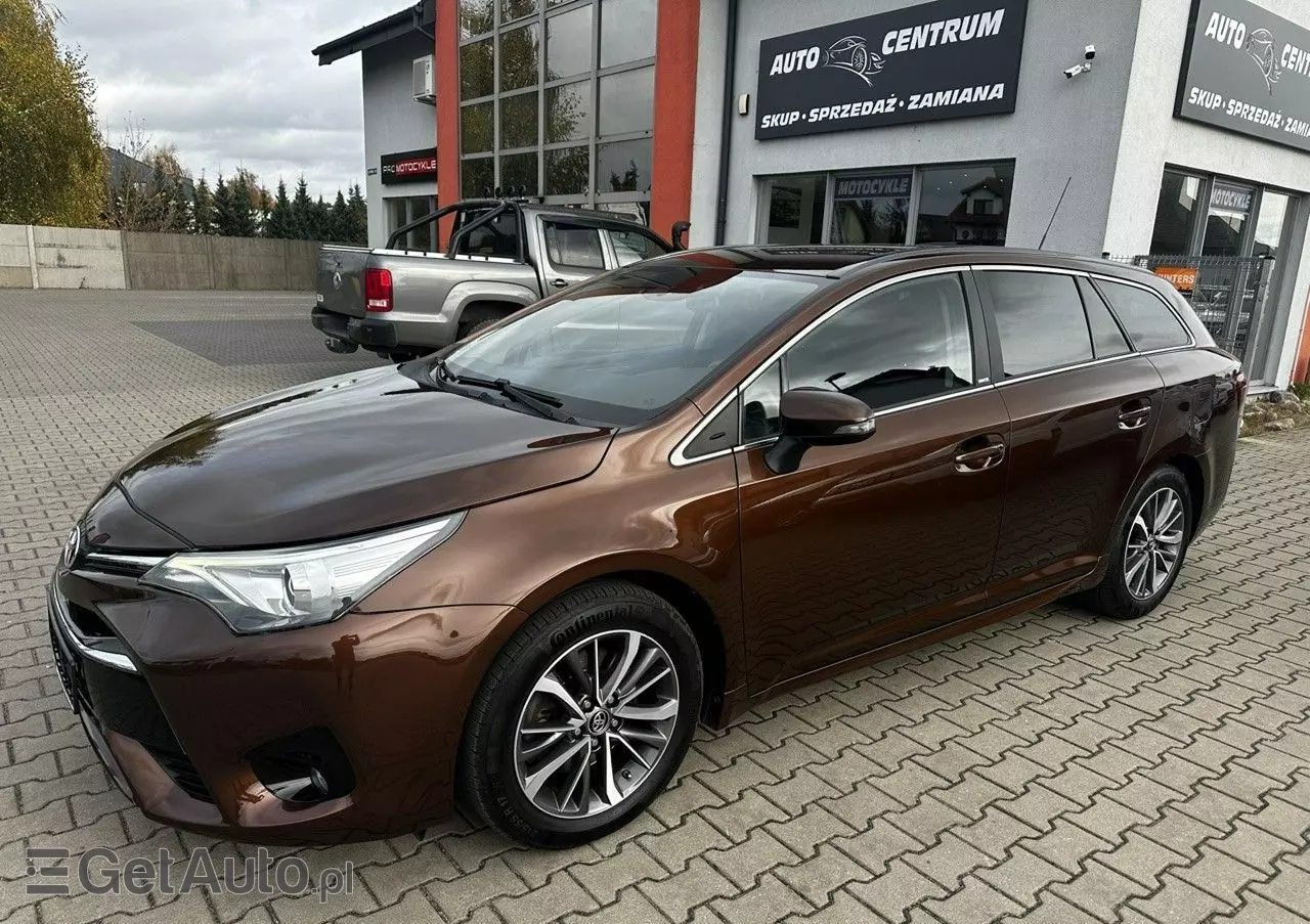 TOYOTA Avensis 2.0 D-4D Premium