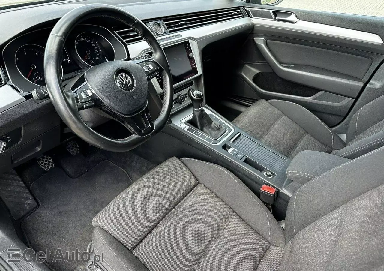 VOLKSWAGEN Passat 1.6 TDI BMT Comfortline