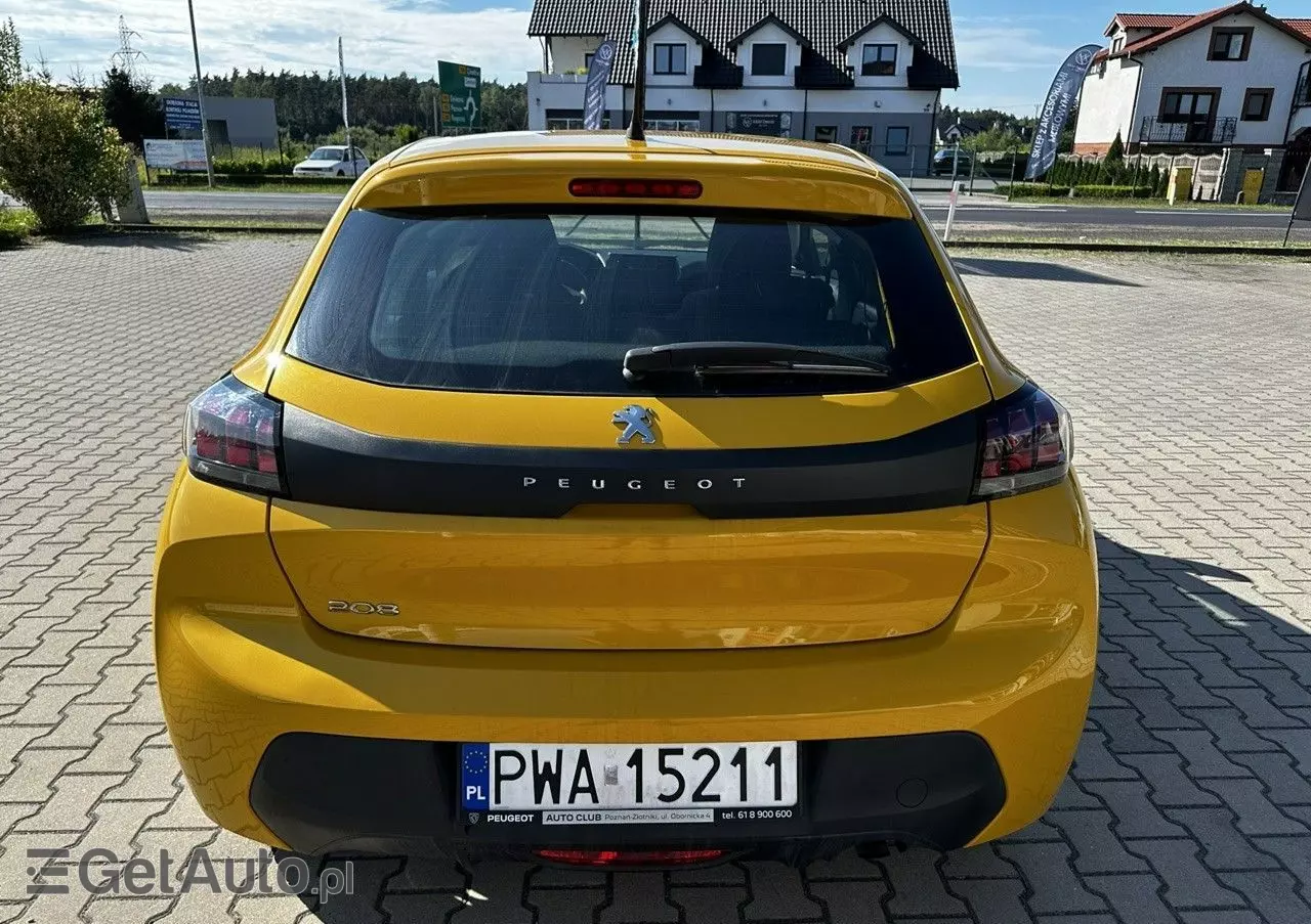 PEUGEOT 208 