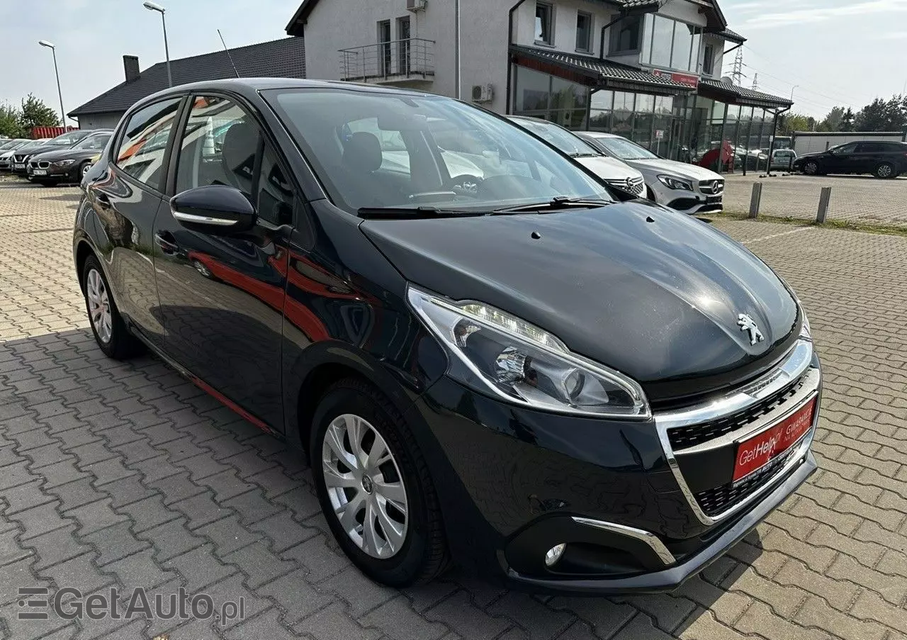 PEUGEOT 208 82 VTI Active