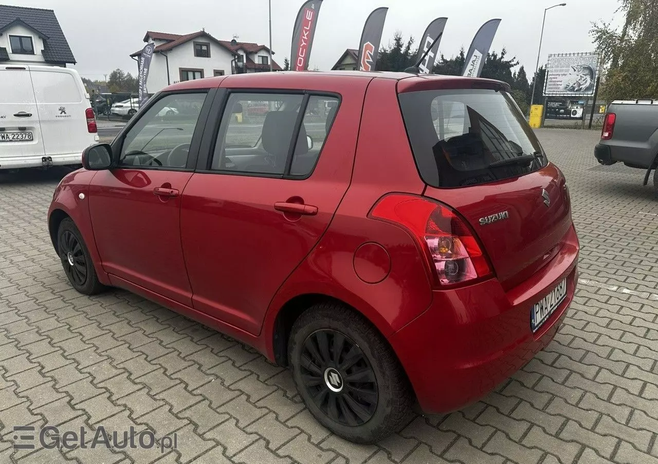 SUZUKI Swift 1.3 Comfort+