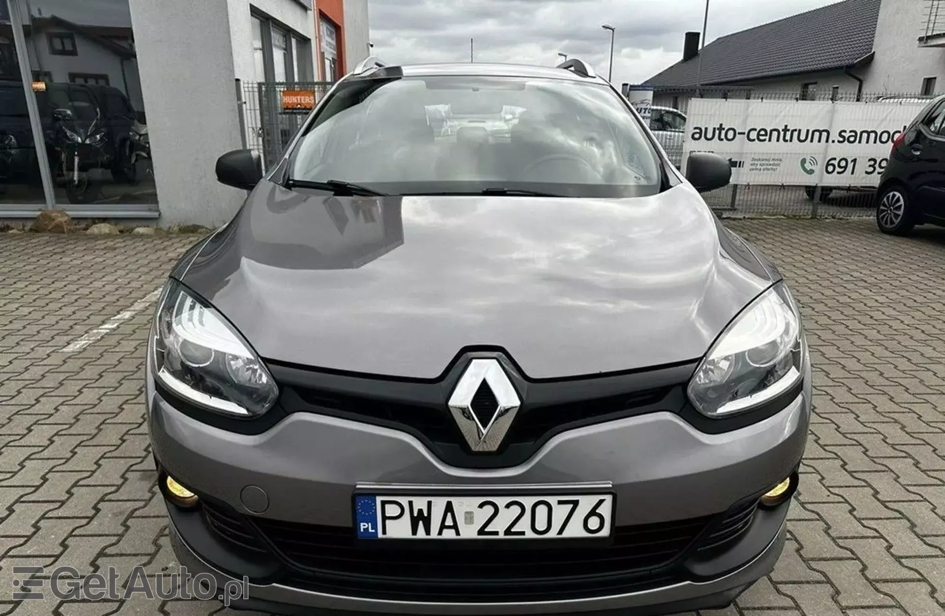 RENAULT Megane 