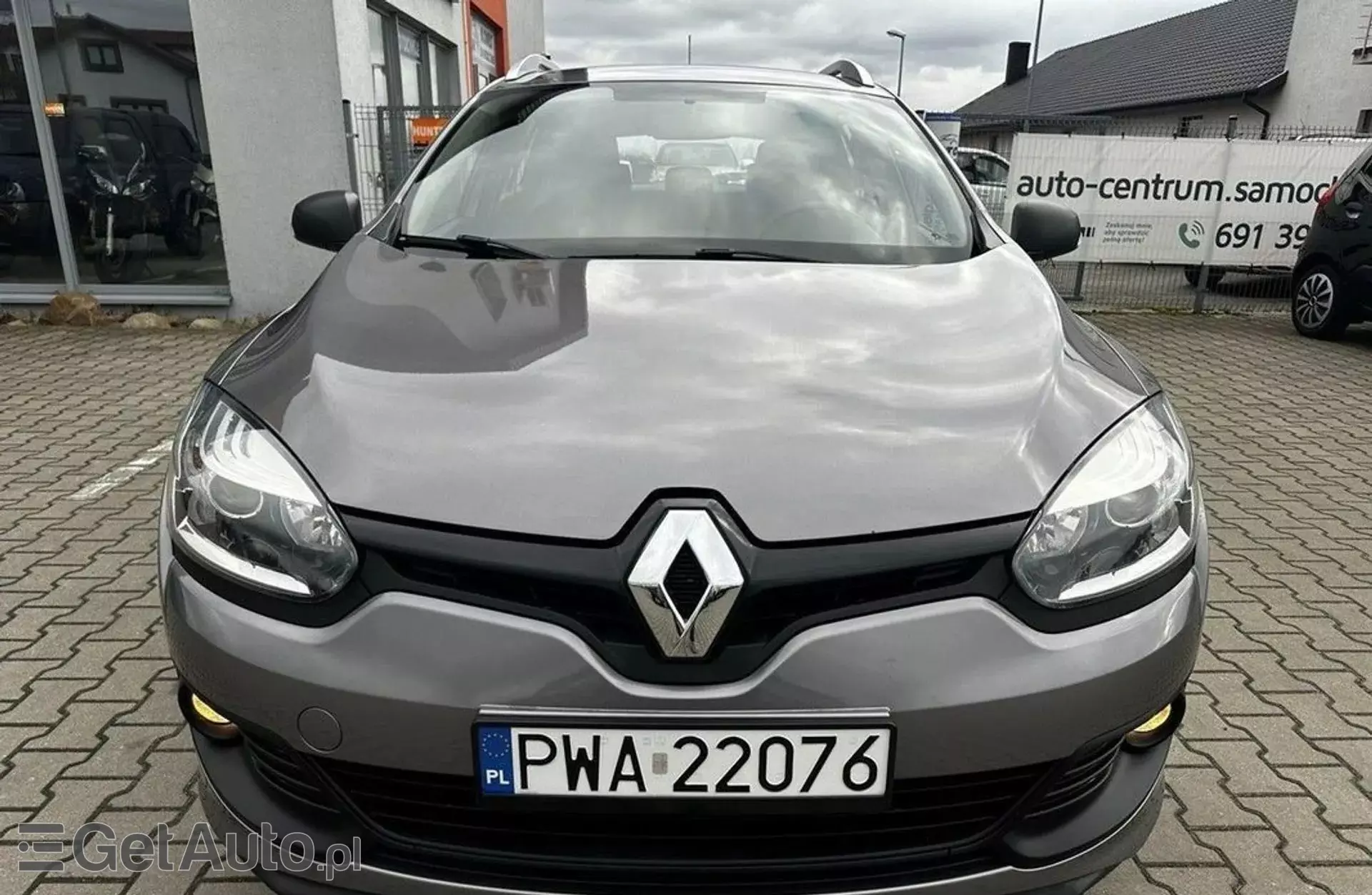 RENAULT Megane 