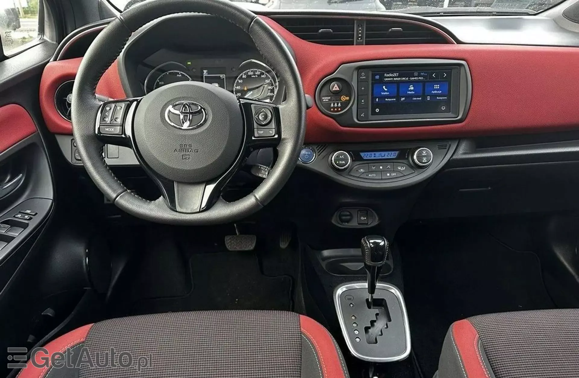 TOYOTA Yaris 1.5 (110 KM) Ethanol CVT